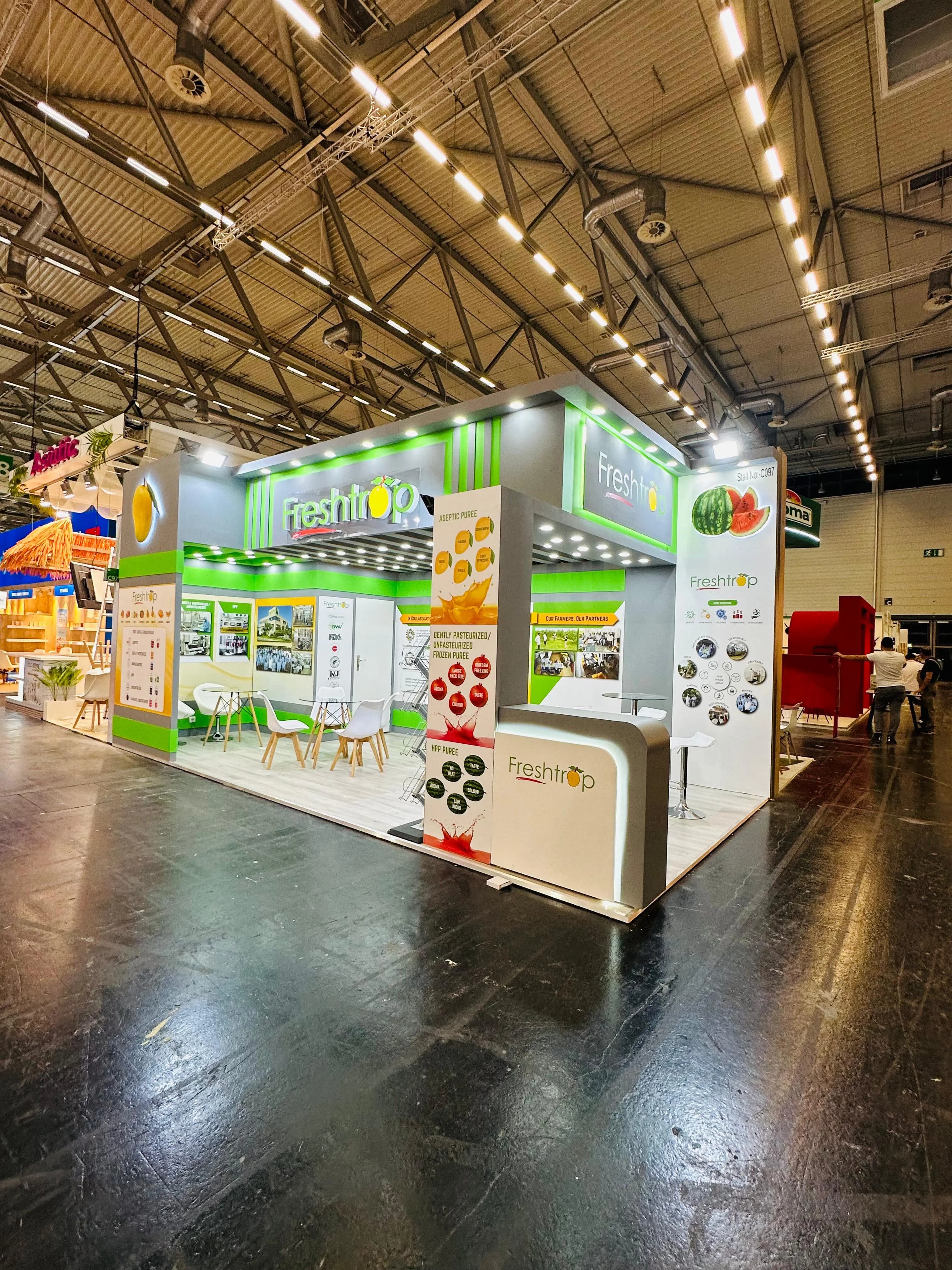 Exhibition stand