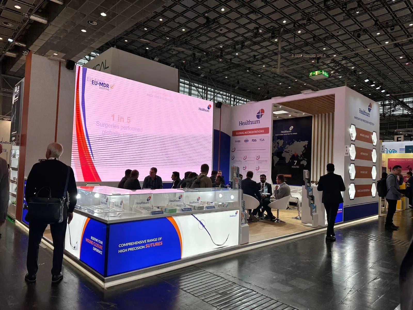 CUSTOM EXHIBITION STANDS