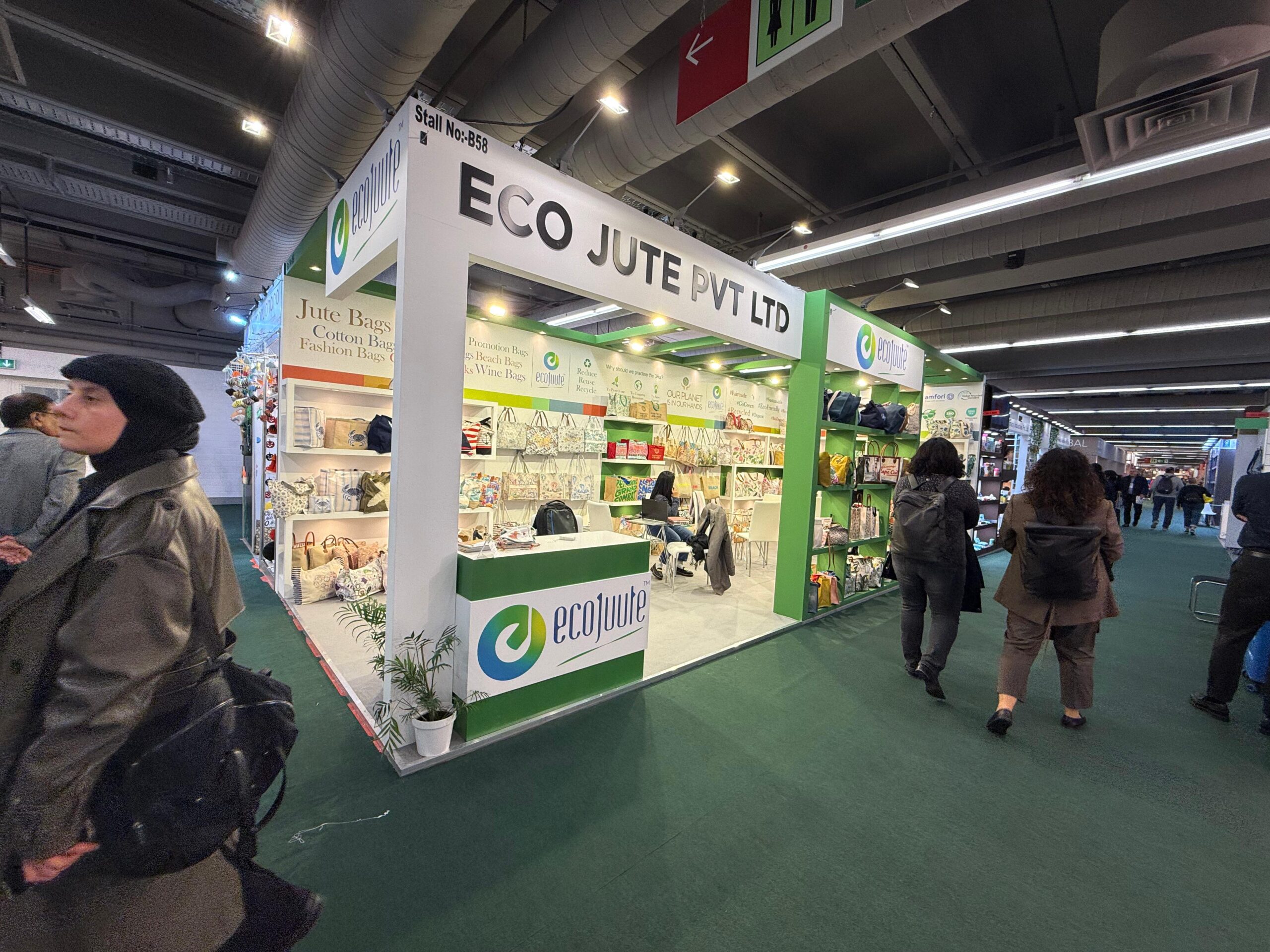 Why Hire Expert Exhibition Stand Contractors?